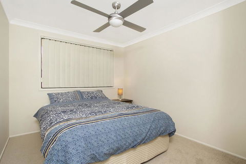 KINGSCLIFF HOLIDAY HOME ON THE HILL - SYD'S VIEW - Goulburn Accommodation 2