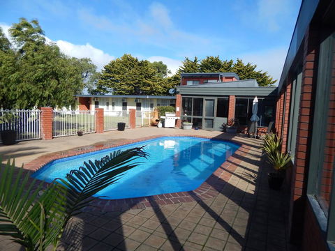 Kingston Lobster Motel - Goulburn Accommodation 3