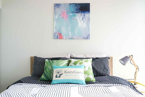 KOZYGURU BRISBANE CITY HIGHRISE 1BED APT SPIRE QBN550-2501 - Goulburn Accommodation 1