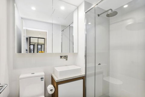 KOZYGURU FORTITUDE VALLEY DESIGNER GRADE 2 BED APT FREE PARKING QFV179-1401 - Goulburn Accommodation 2
