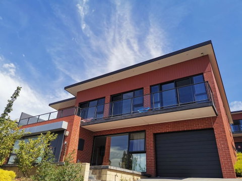 La Vie Luxury Bay View - Goulburn Accommodation 2