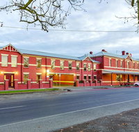Lake Inn - Ballarat - Goulburn Accommodation