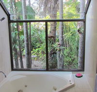 Lake Russell Luxury Retreat - Goulburn Accommodation