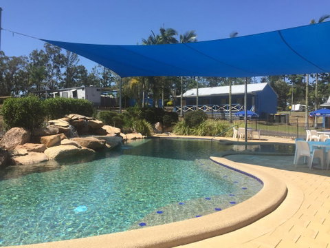 Lake Tinaroo Holiday Park - Goulburn Accommodation 0