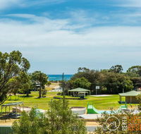 Lancelin Home with Beach and Park Views - Goulburn Accommodation