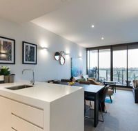 Laurent Balcony Views Steps from Laneway Vibes - Goulburn Accommodation