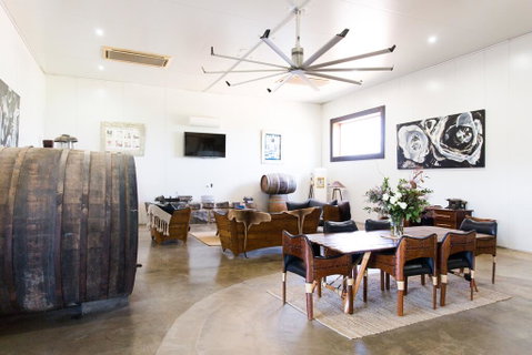 Lazy River Estate Boat House Villa - Goulburn Accommodation 0