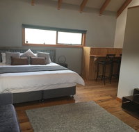 Lupos Loft - Goulburn Accommodation