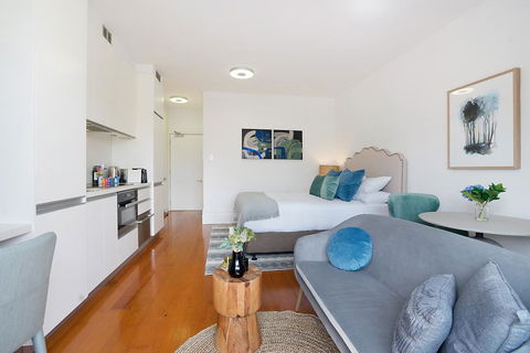 Luxurious Light-filled Studio In Winning Location - Goulburn Accommodation 0