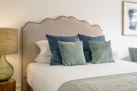 Luxurious Light-filled Studio In Winning Location - Goulburn Accommodation 2