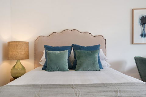 Luxurious Light-filled Studio In Winning Location - Goulburn Accommodation 3