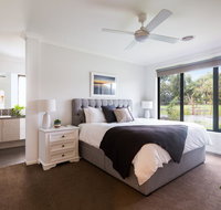 Luxury Escape in Ocean Grove - Goulburn Accommodation