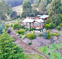MAGICAL MOUNTAIN RETREAT - 20 mins to CBD and only 10 to MONA - Goulburn Accommodation