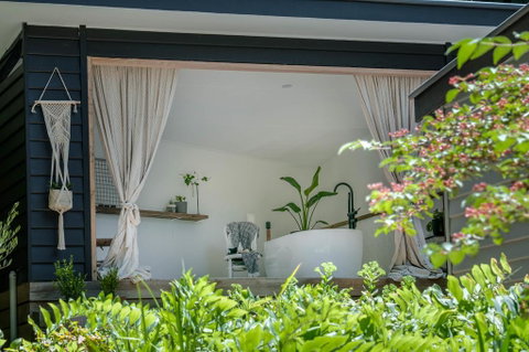 Magnolias On Mernda - Goulburn Accommodation 2