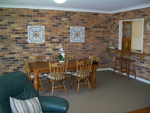 Mainsail 10 17 Owen Street - Goulburn Accommodation 2