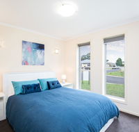 Megan House - Goulburn Accommodation