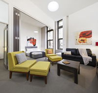 Melbourne City Chic - Degraves Lane Parking Lift - Goulburn Accommodation