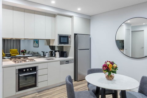 Meriton Suites Bondi Junction - Goulburn Accommodation 1