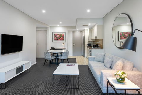Meriton Suites North Ryde - Goulburn Accommodation 2