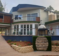 Merry Mary - Goulburn Accommodation