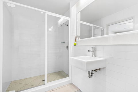 Metzo Noosa Resort - Goulburn Accommodation 1