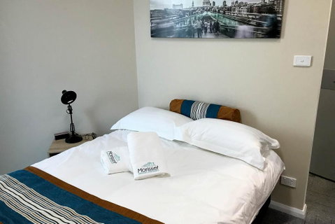 Motel Rooms At Morisset Serviced Apartments - Goulburn Accommodation 1