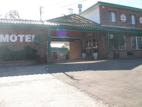 Mt Kuring-Gai Motel - Goulburn Accommodation 1