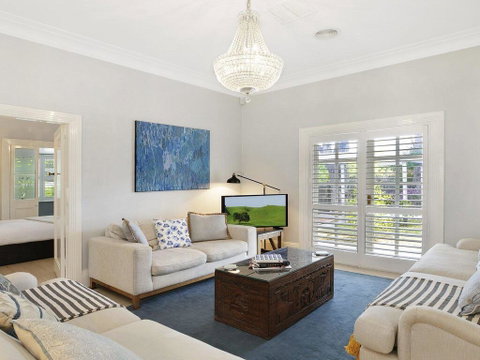 Nattai Lodge - House & Cottage In Beautiful Garden - Goulburn Accommodation 3