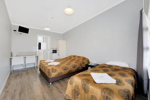 Ned Kelly's Motel - Goulburn Accommodation 1