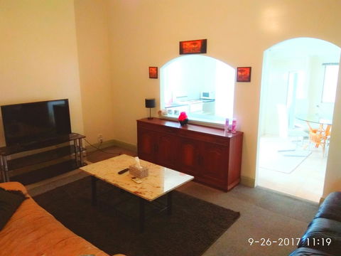 Forrest St Apartments - Goulburn Accommodation 19