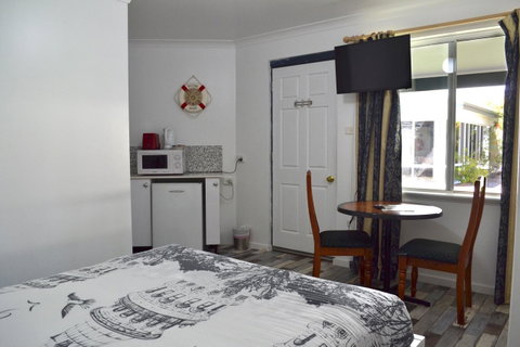 Busselton Ithaca Motel - Goulburn Accommodation 34