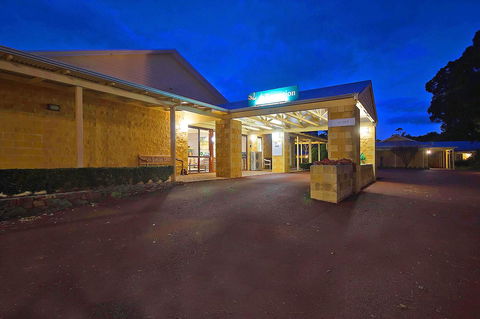 Stay Margaret River - Goulburn Accommodation 32