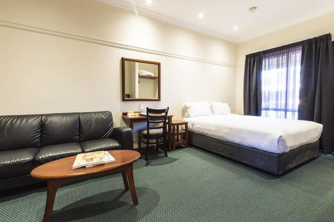 Stay Margaret River - Goulburn Accommodation 28