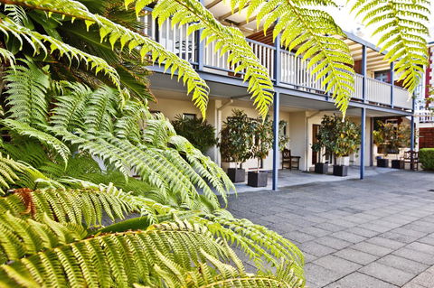 Fremantle Townhouse U/5 - Goulburn Accommodation 15