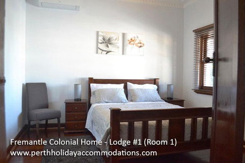 Fremantle Colonial Home - Goulburn Accommodation 37