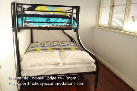 Fremantle Colonial Home - Goulburn Accommodation 22