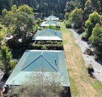 Treenbrook Cottages - Goulburn Accommodation