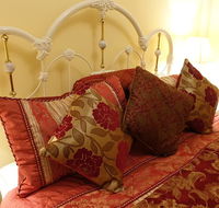 The Blacksmiths Cottage - Goulburn Accommodation