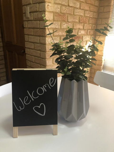 Dampier House Mullaloo-Perth - Goulburn Accommodation 7