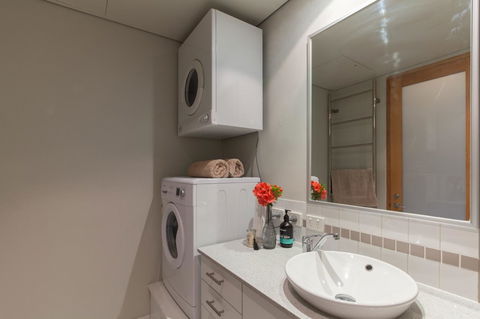 Cloisters - Goulburn Accommodation 17