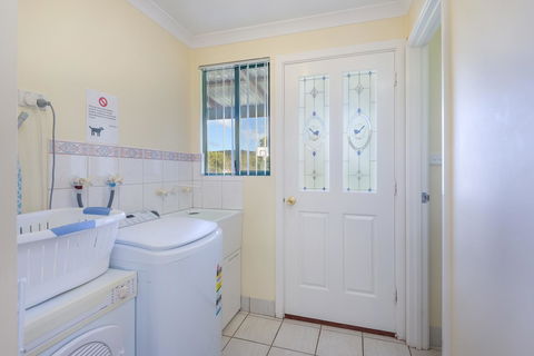 Surfside Ocean Beach Denmark Holiday Accommodation - Goulburn Accommodation 25