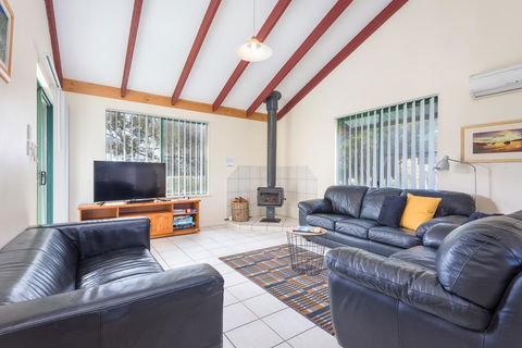 Surfside Ocean Beach Denmark Holiday Accommodation - Goulburn Accommodation 41