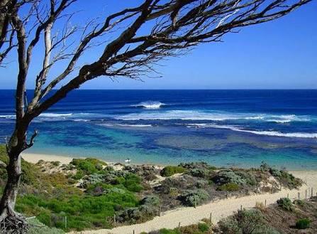 The Beach House - Goulburn Accommodation 5