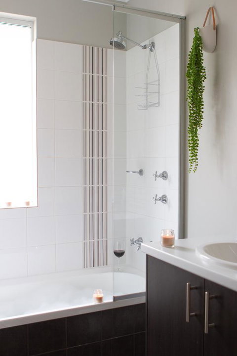 The Beach House - Goulburn Accommodation 14