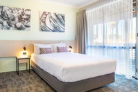 Book Wanneroo Accommodation Vacations Goulburn Accommodation Goulburn Accommodation
