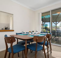 Como South Perth Villa - Goulburn Accommodation