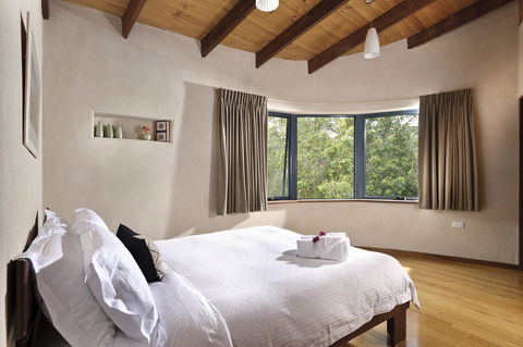 Aiyana Retreat - Goulburn Accommodation 12