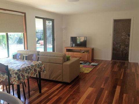 Lemon Tree Lodge - Goulburn Accommodation 0
