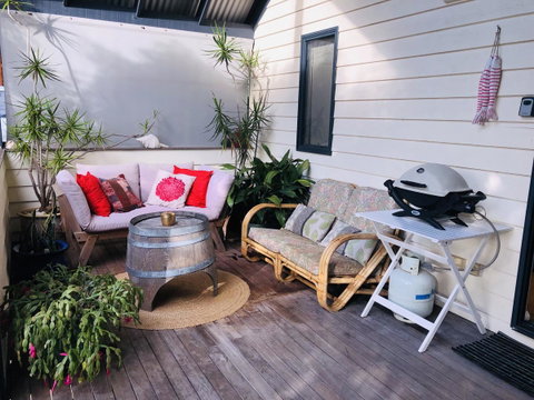 Zephyr Studio - Goulburn Accommodation 11
