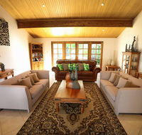 Nivalis Bed And Breakfast - Goulburn Accommodation